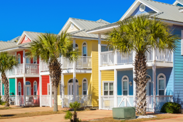 A Checkin Adm ajuda anfitriões a gerar renda extra com segurança.