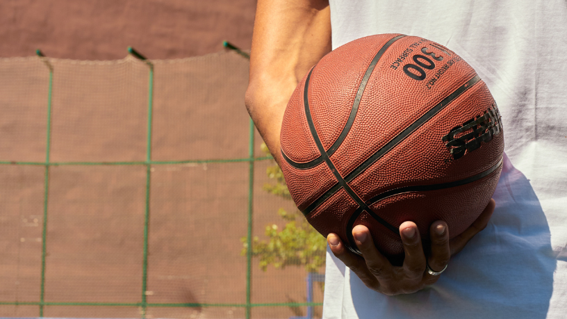 Inspire-se com Marcio Andre Savi sobre como o basquete forma líderes dentro e fora das quadras.

