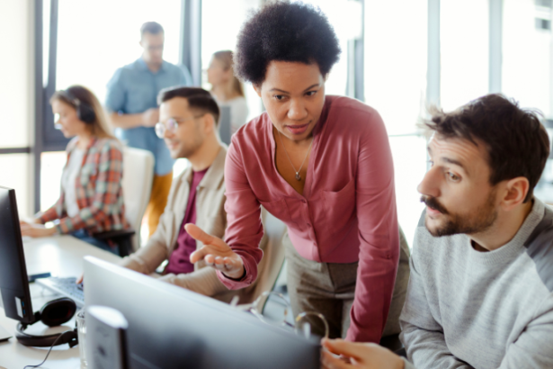 Luciano Guimaraes Tebar explica como a economia da cibersegurança redefine investimentos estratégicos.