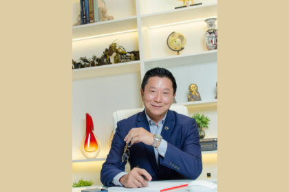 Milton Seigi Hayashi destaca o papel do preparo emocional na segurança e satisfação pós-cirúrgica.